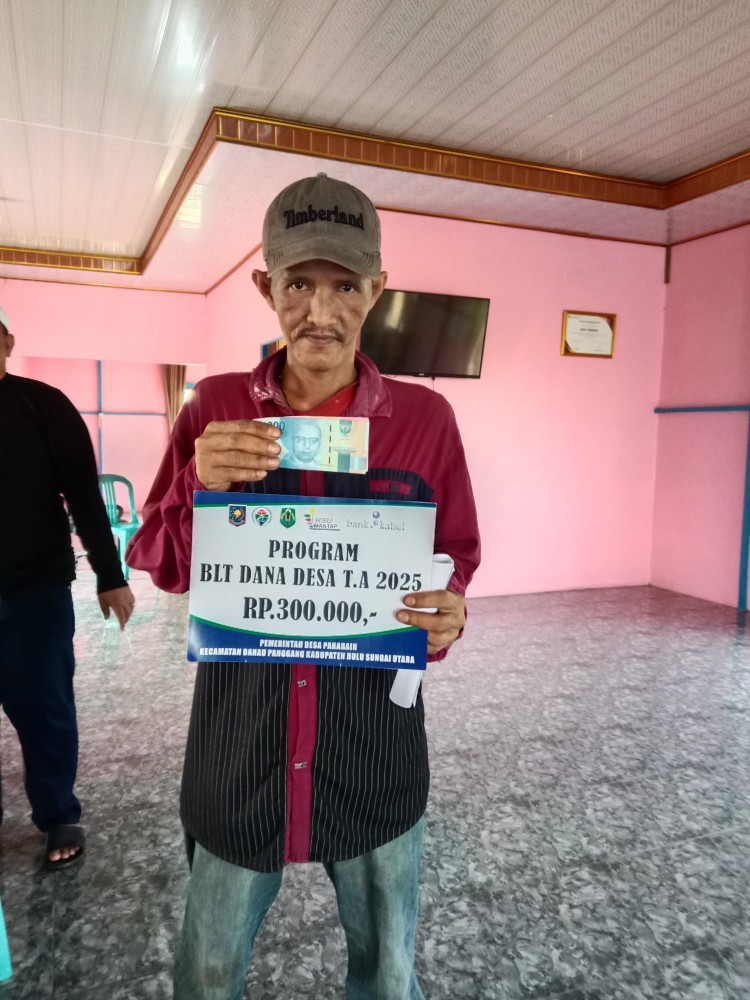 PEMBAGIAN BLT-DD BULAN APRIL TAHUN 2025